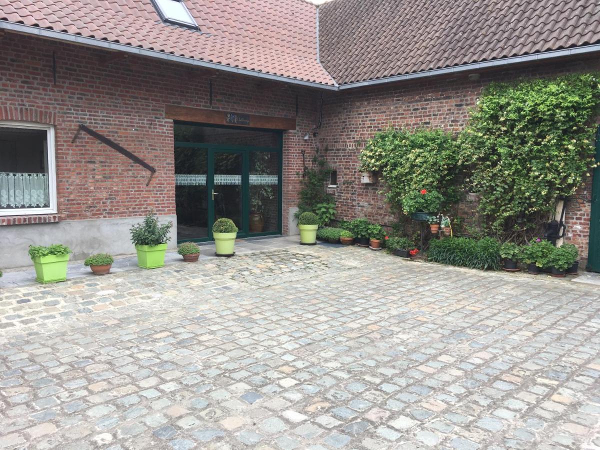 Bed and Breakfast Ferme BROCART Bouvines Exterior foto